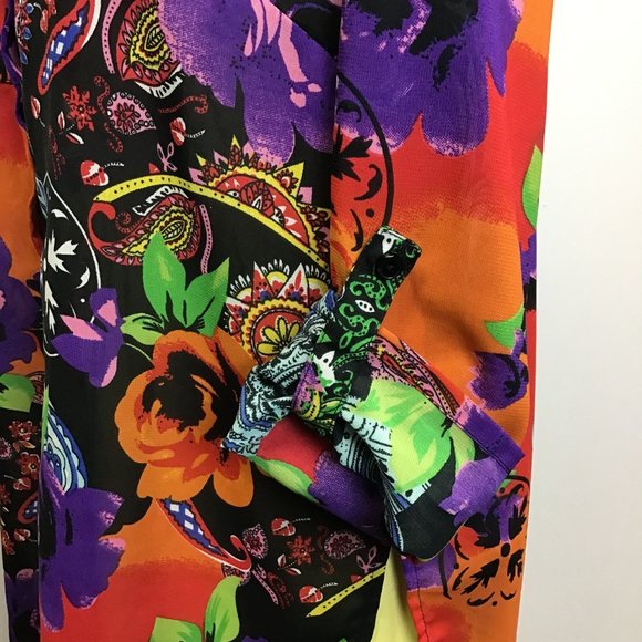 Bright Colored Floral Button Front Top, size M - Picture 6 of 8